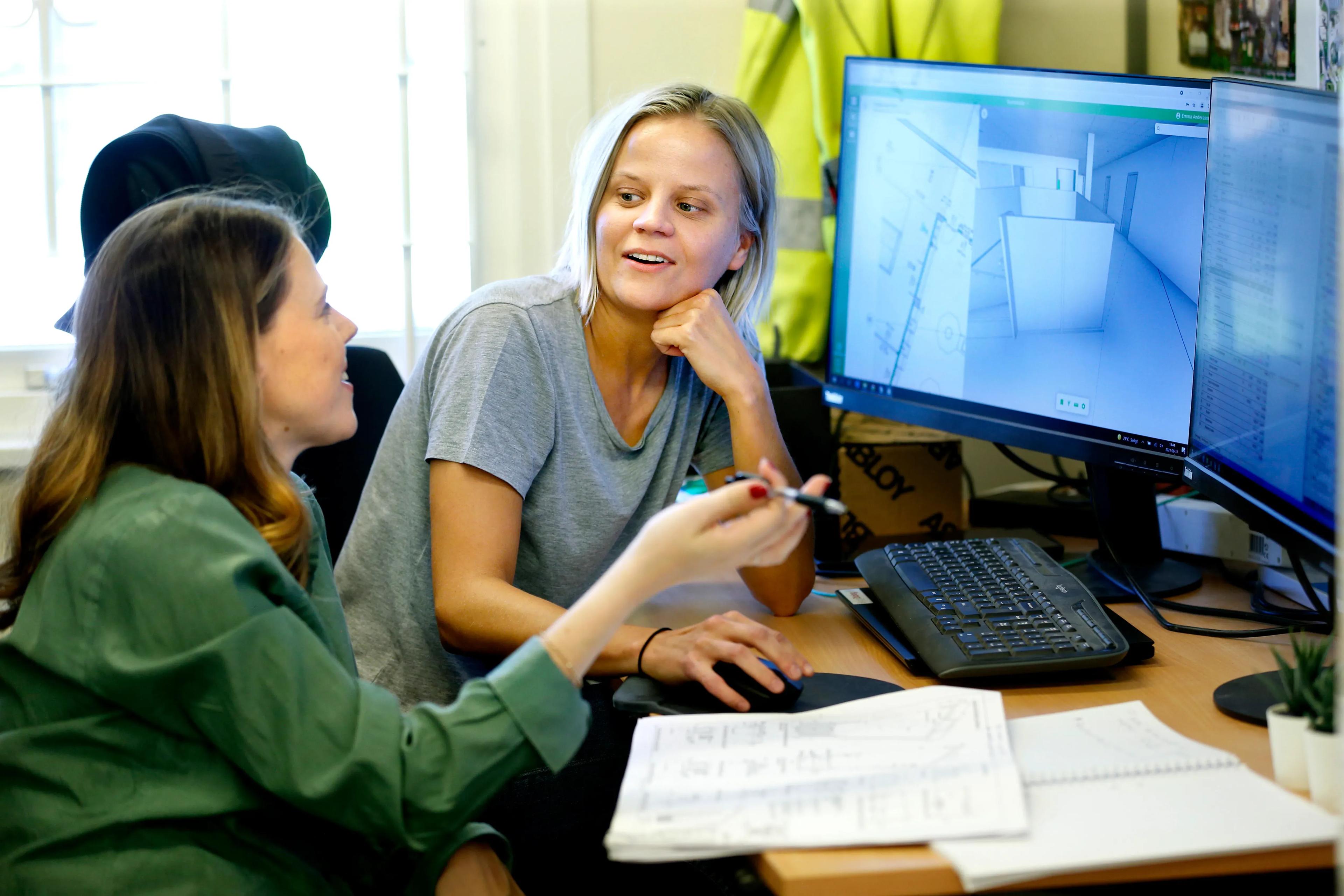 Två av ByggDialogs medarbetare student och karriär